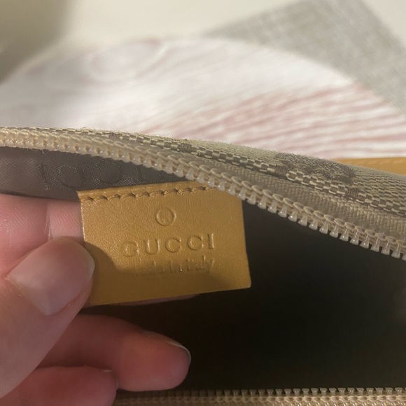 Gucci GG monogram canvas pouchette boat bag - Picture 9 of 11